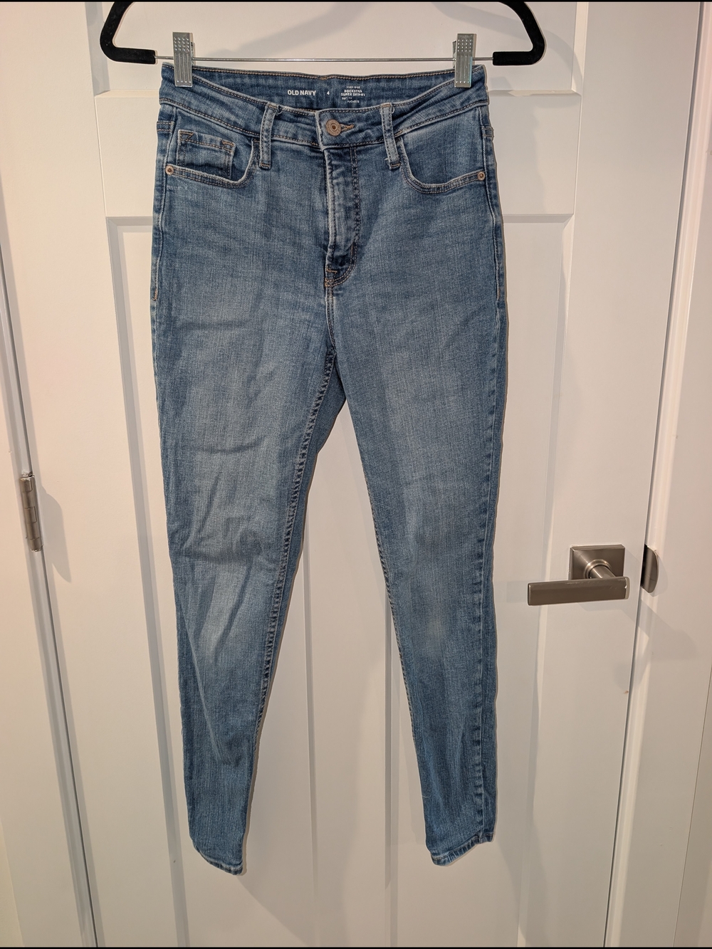 Old Navy Women’s High-rise Rockstar Super Skinny Light Blue Jeans Size 4